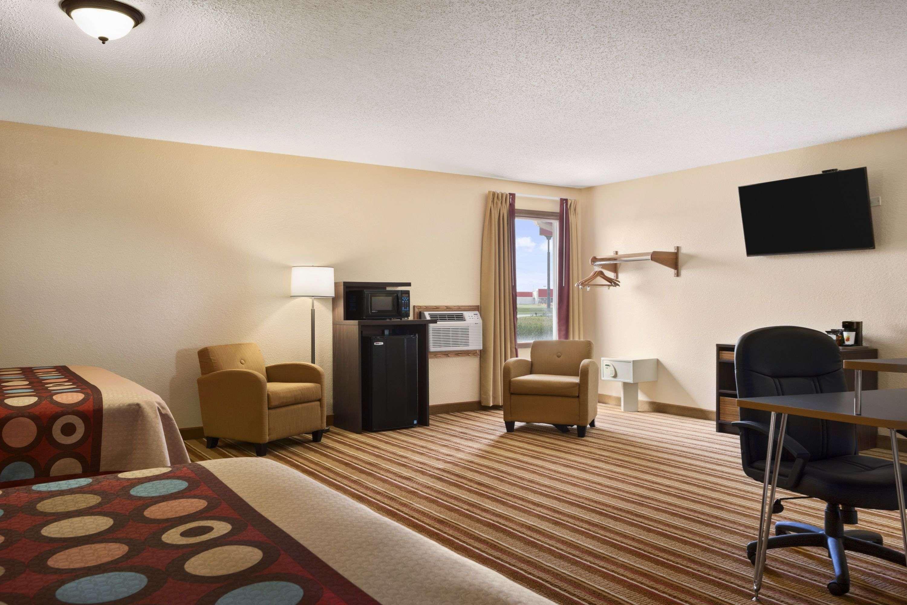 Hotel Super 8 By Wyndham Mattoon Esterno foto