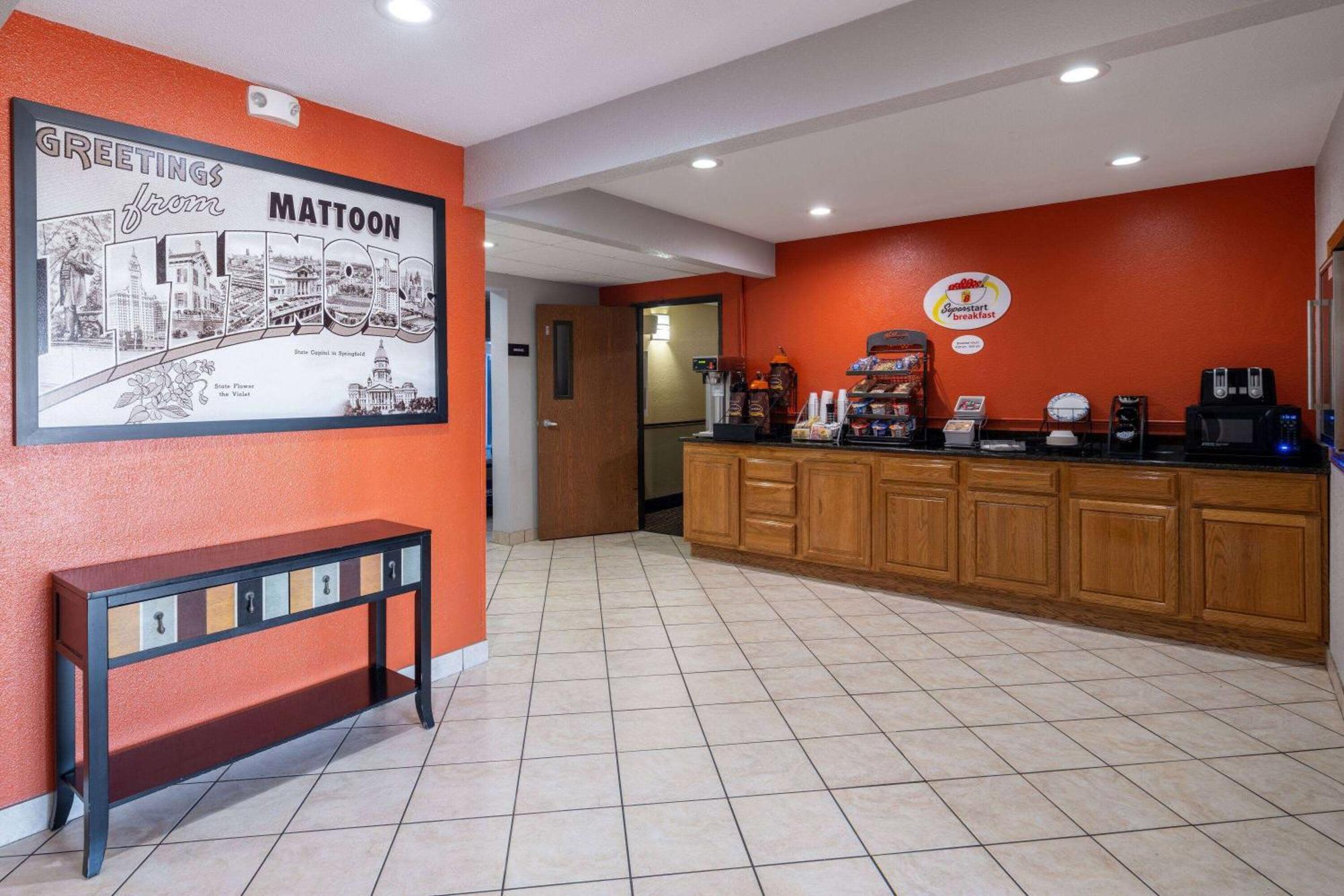Hotel Super 8 By Wyndham Mattoon Esterno foto