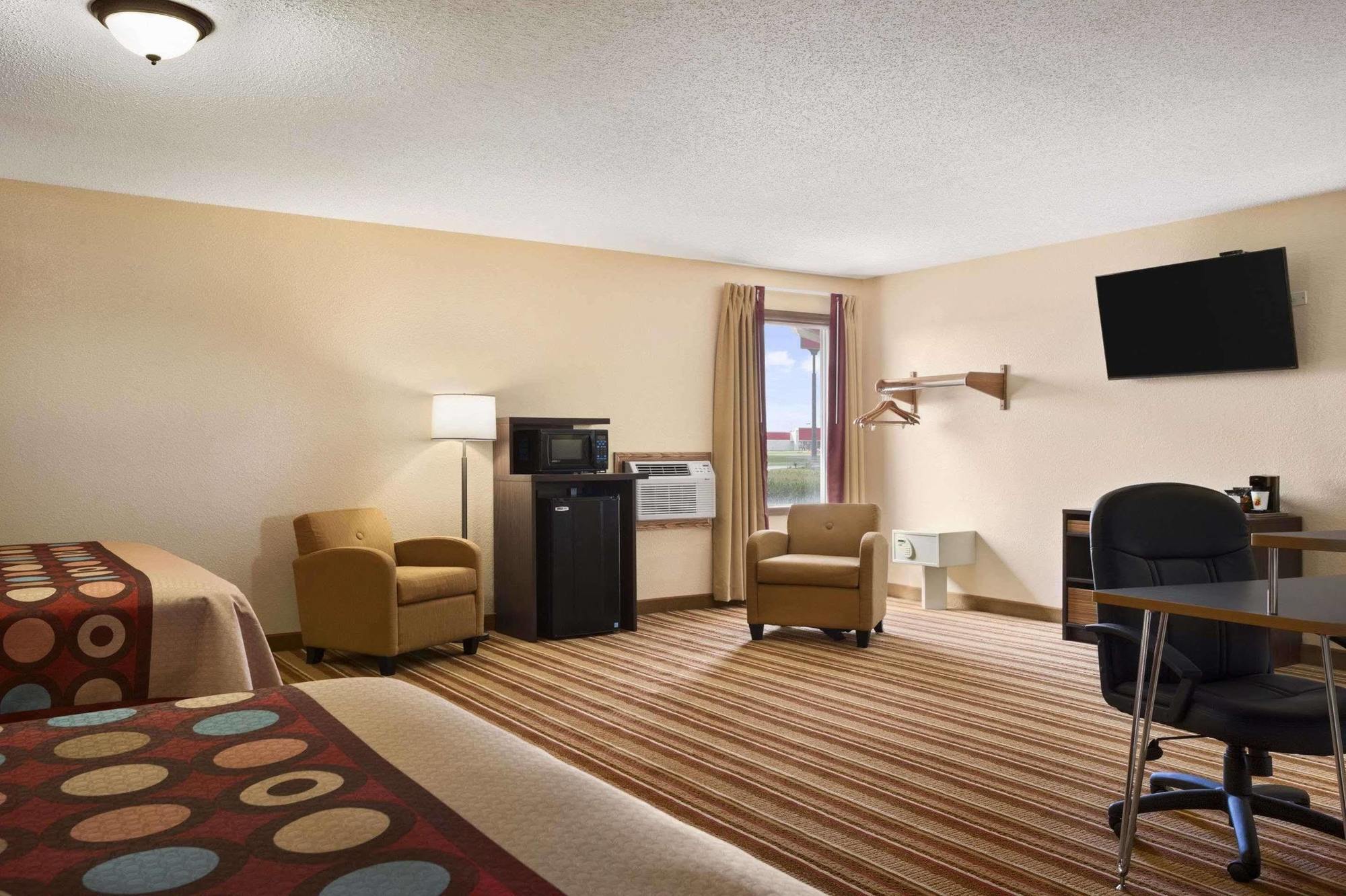 Hotel Super 8 By Wyndham Mattoon Esterno foto
